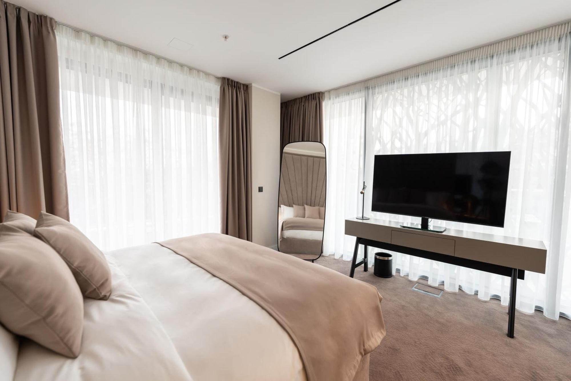 New Belgrade Premium Hotel 外观 照片