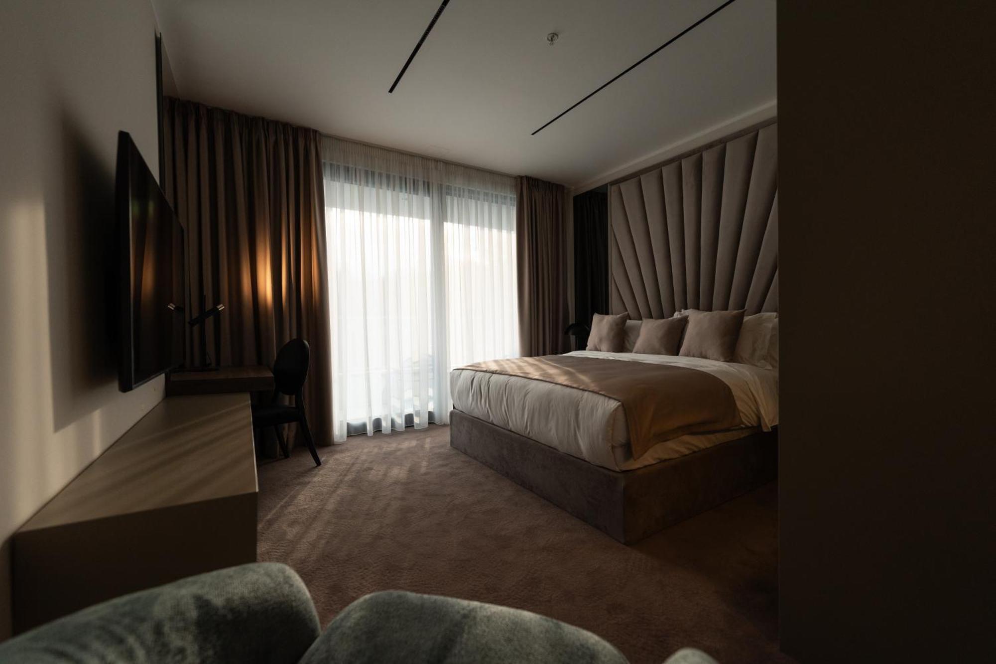 New Belgrade Premium Hotel 外观 照片