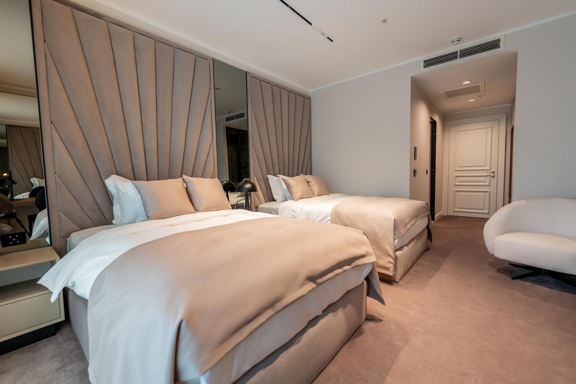 New Belgrade Premium Hotel 外观 照片